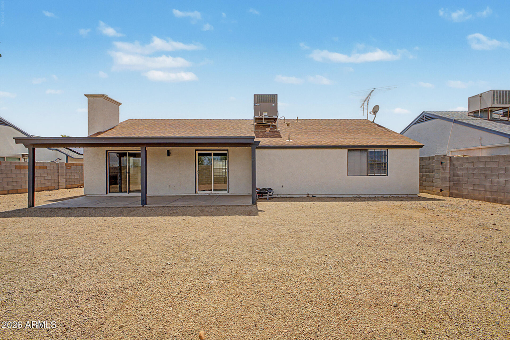 908 W Ross Avenue - Photo 31