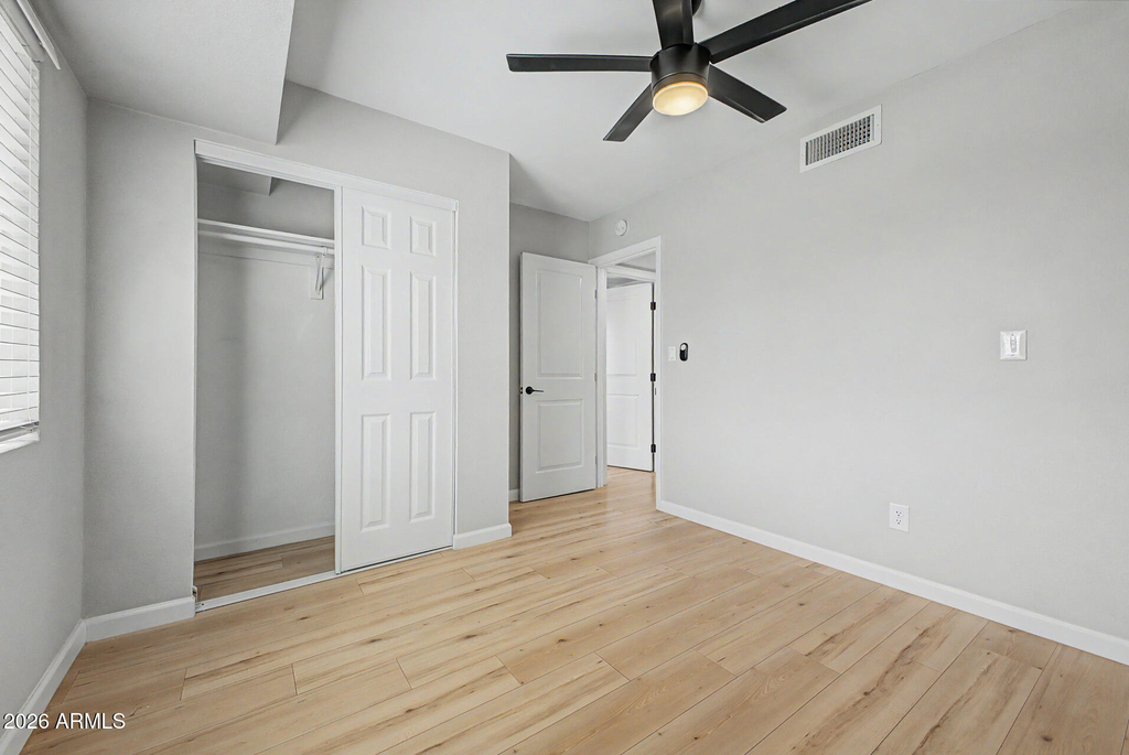908 W Ross Avenue - Photo 22