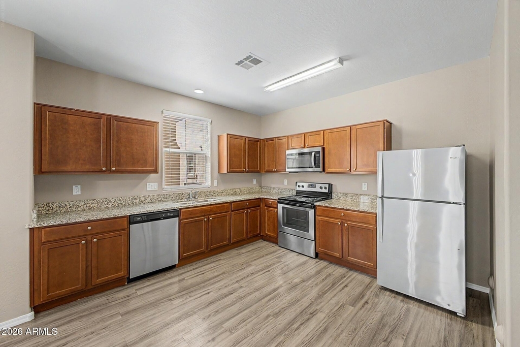 5452 W Fulton Street - Photo 3