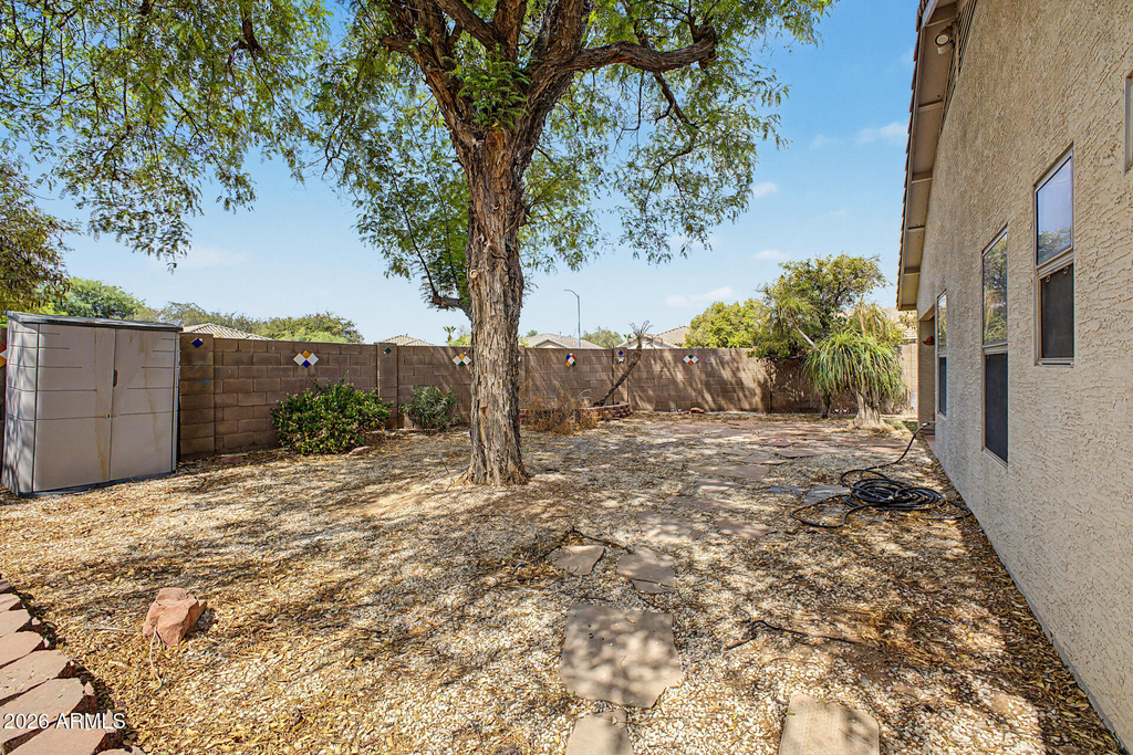 15665 W Carmen Drive - Photo 26