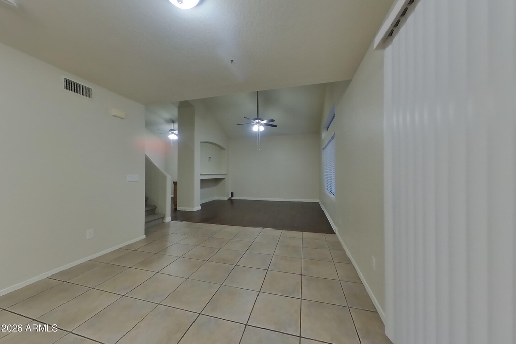 16286 N 159th Drive - Photo 3