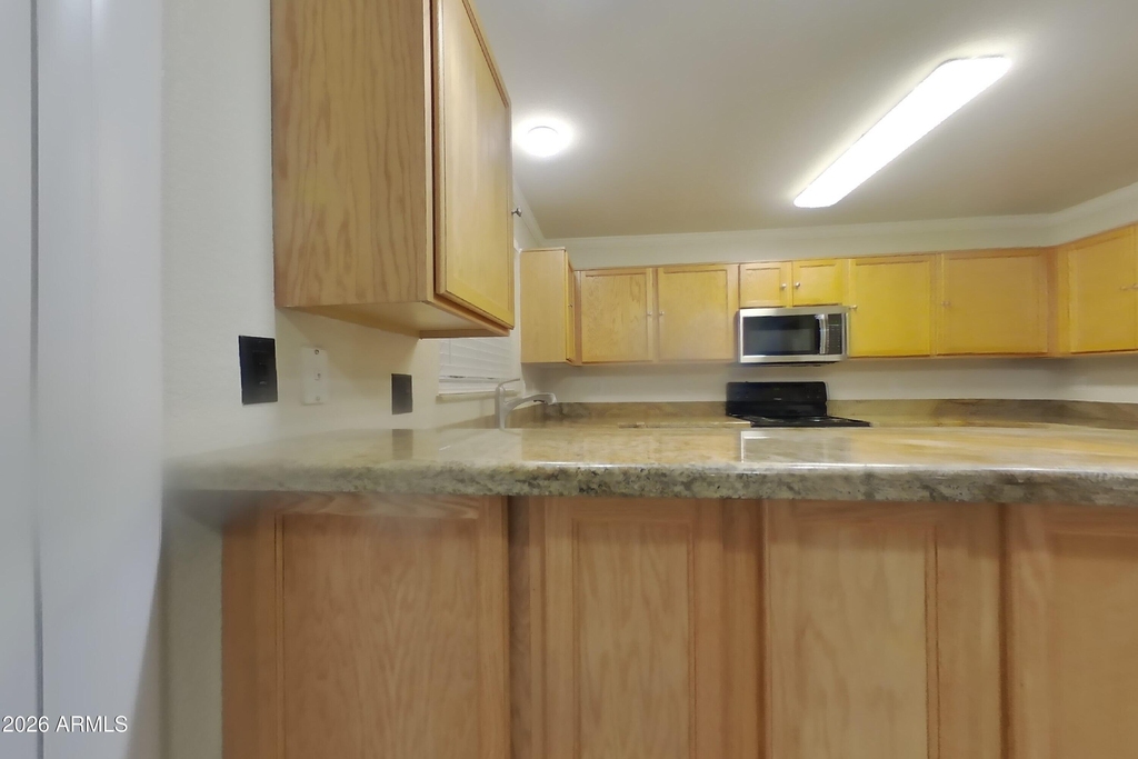 16286 N 159th Drive - Photo 4