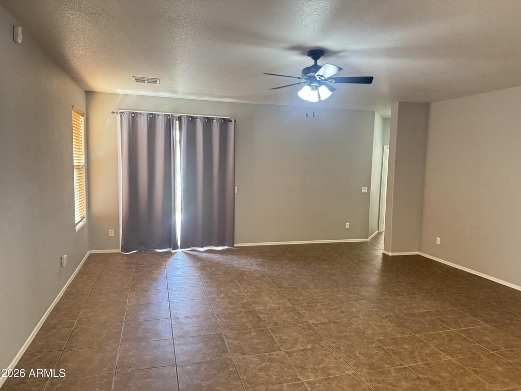 46156 W Barbara Lane - Photo 3