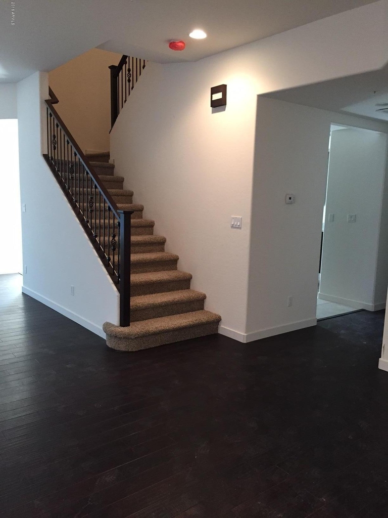 1502 E Dunlap Avenue - Photo 7