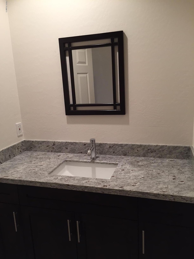 1502 E Dunlap Avenue - Photo 8
