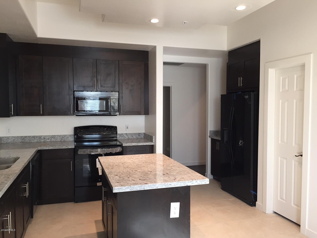 1502 E Dunlap Avenue - Photo 10