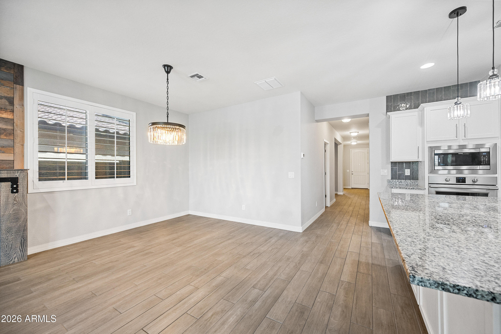 18436 W Carlota Lane - Photo 13