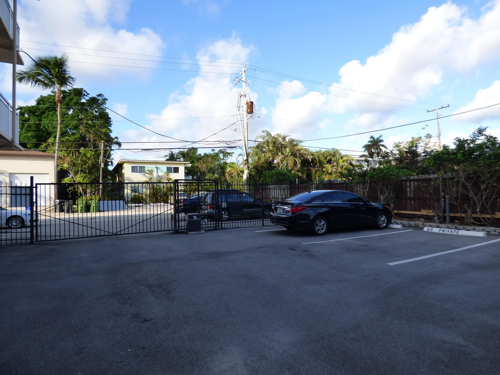 1510 Se 15th Street - Photo 13