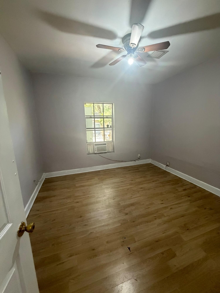 420 Lilac Court - Photo 6