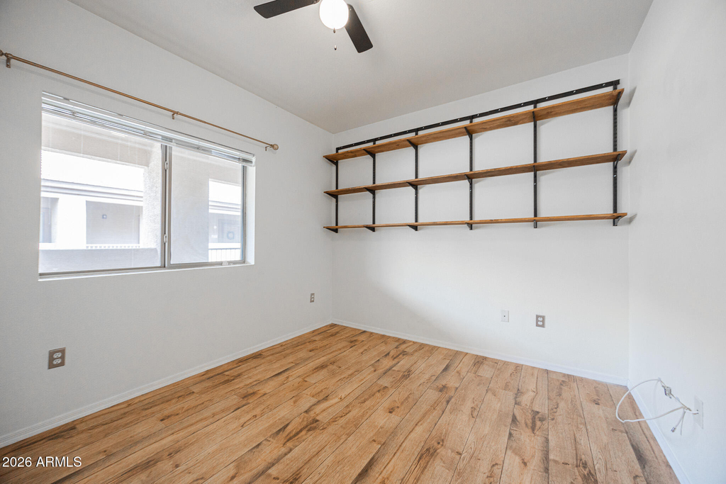 920 E Devonshire Avenue - Photo 12