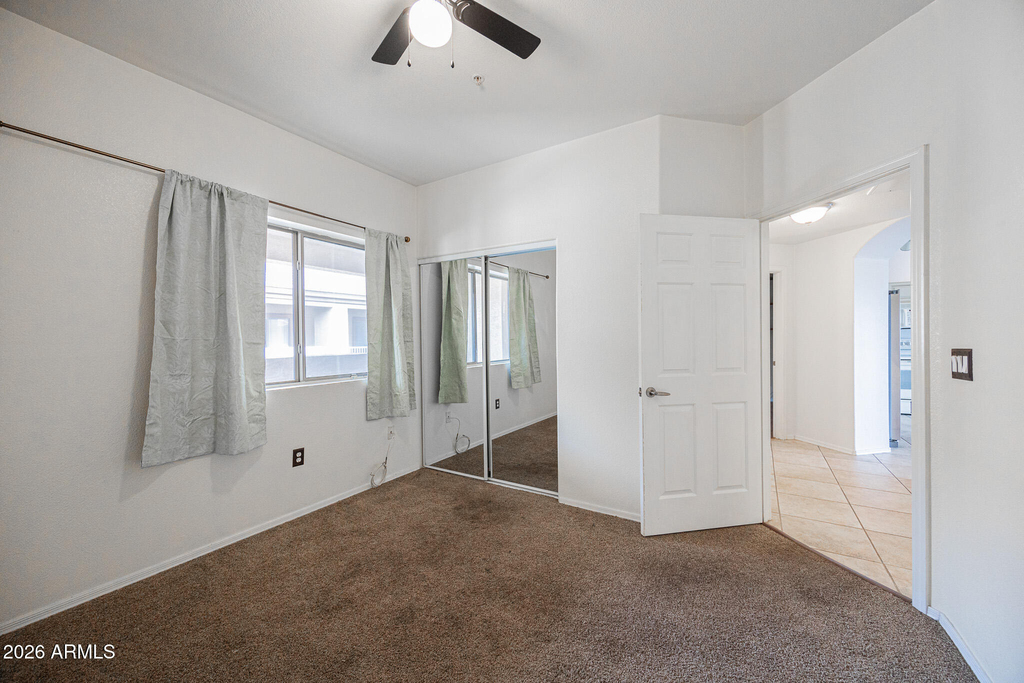 920 E Devonshire Avenue - Photo 16