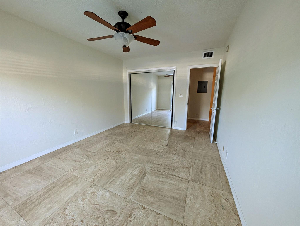 1470 N Dixie Highway N - Photo 37