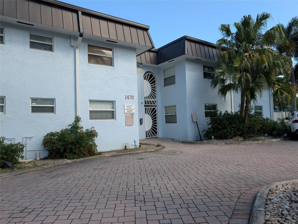 1470 N Dixie Highway N - Photo 34