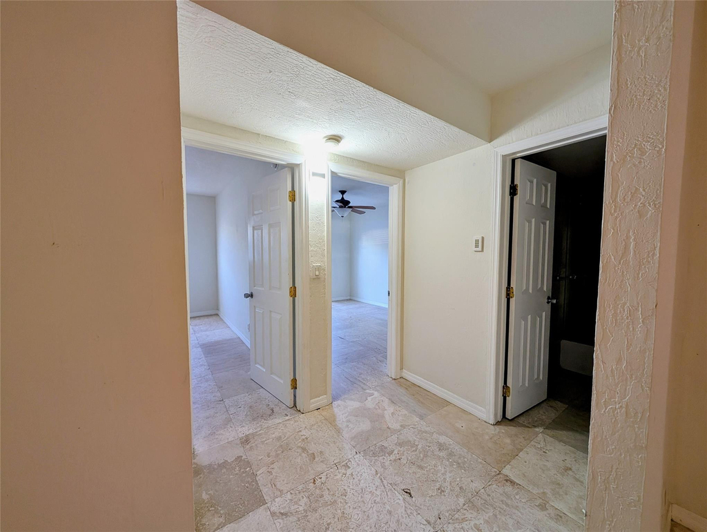 1470 N Dixie Highway N - Photo 42