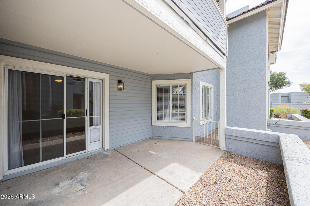 2910 W Marconi Avenue - Photo 21