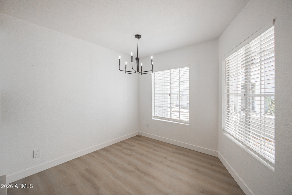2910 W Marconi Avenue - Photo 7