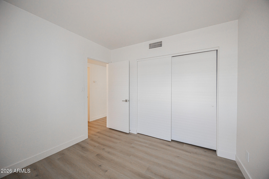 2910 W Marconi Avenue - Photo 17
