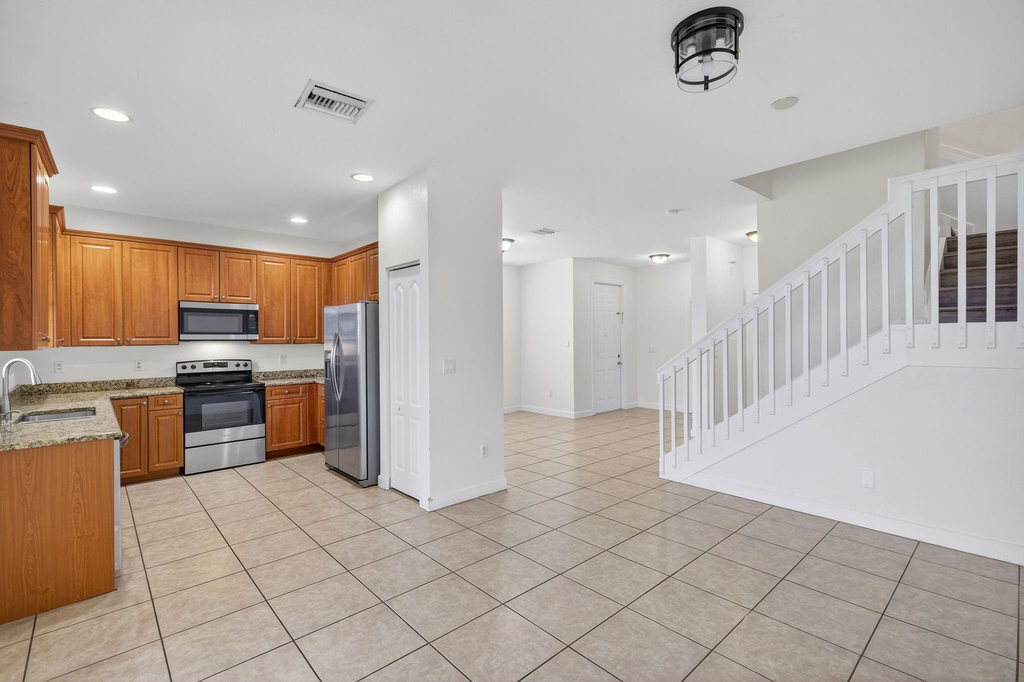 7029 Ambrosia Lane - Photo 5