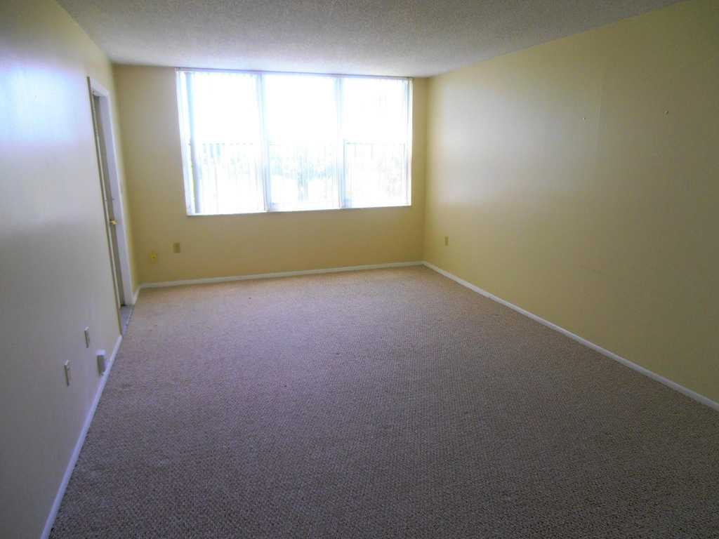9451 Evergreen Place - Photo 2