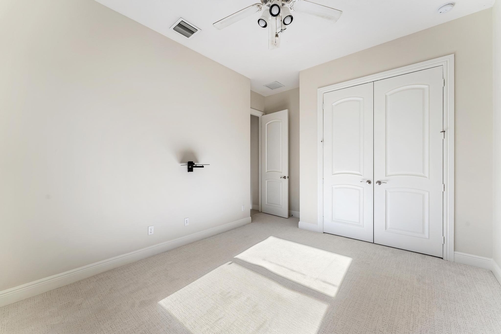 241 Se Fascino Circle - Photo 13