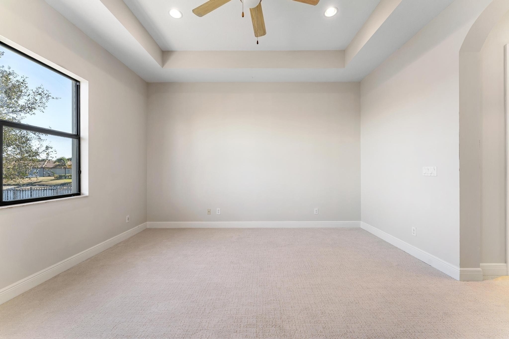 241 Se Fascino Circle - Photo 12