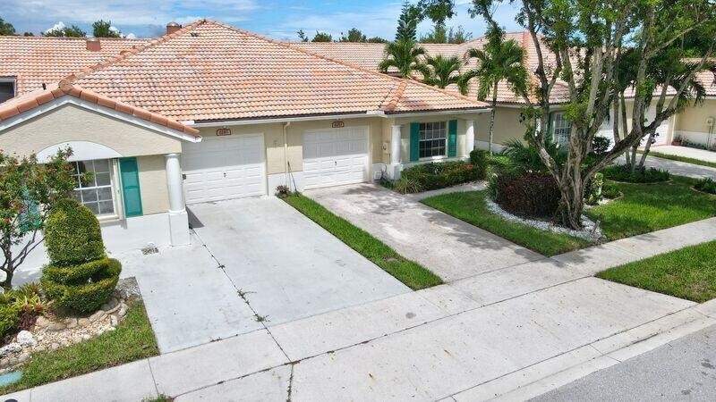 6183 Floral Lakes Drive - Photo 1