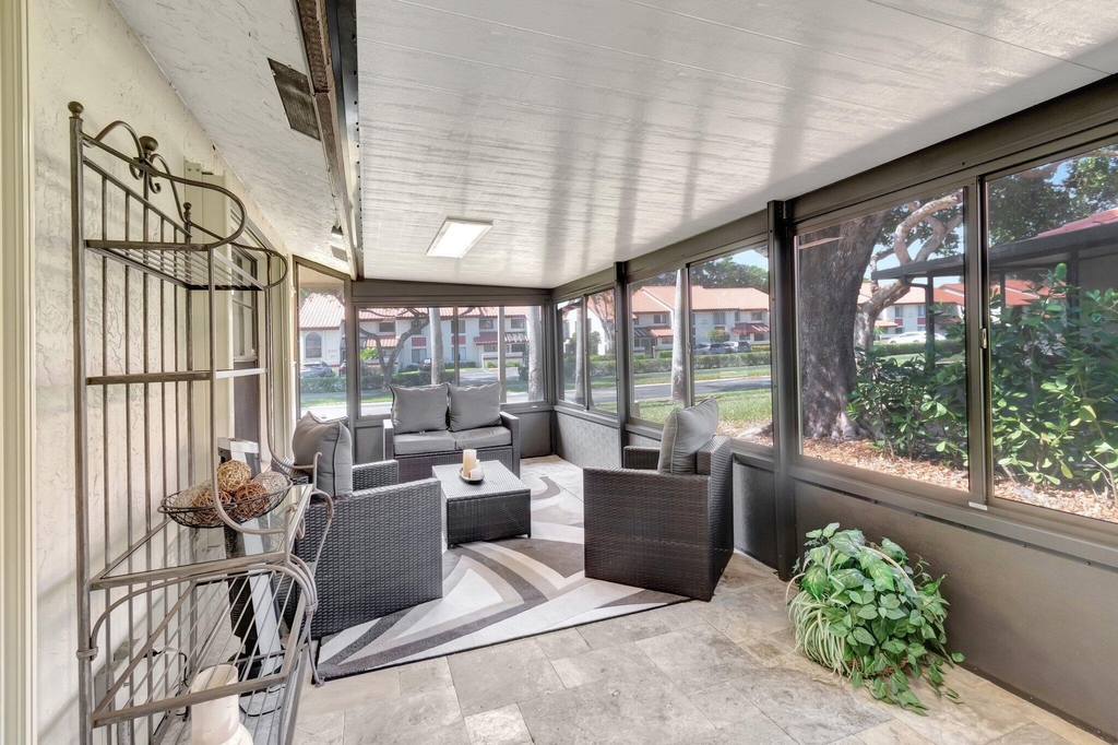 10927 Dolphin Palm Court - Photo 24