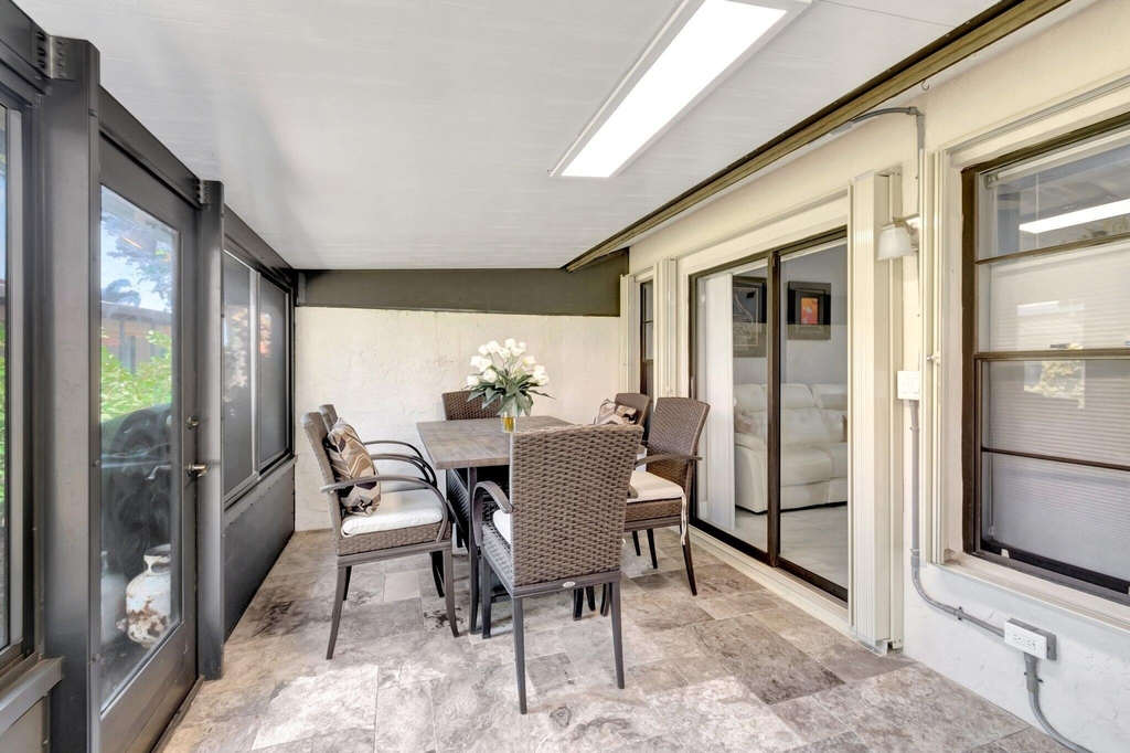 10927 Dolphin Palm Court - Photo 27
