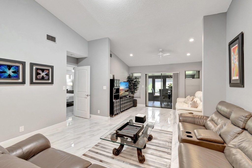10927 Dolphin Palm Court - Photo 3