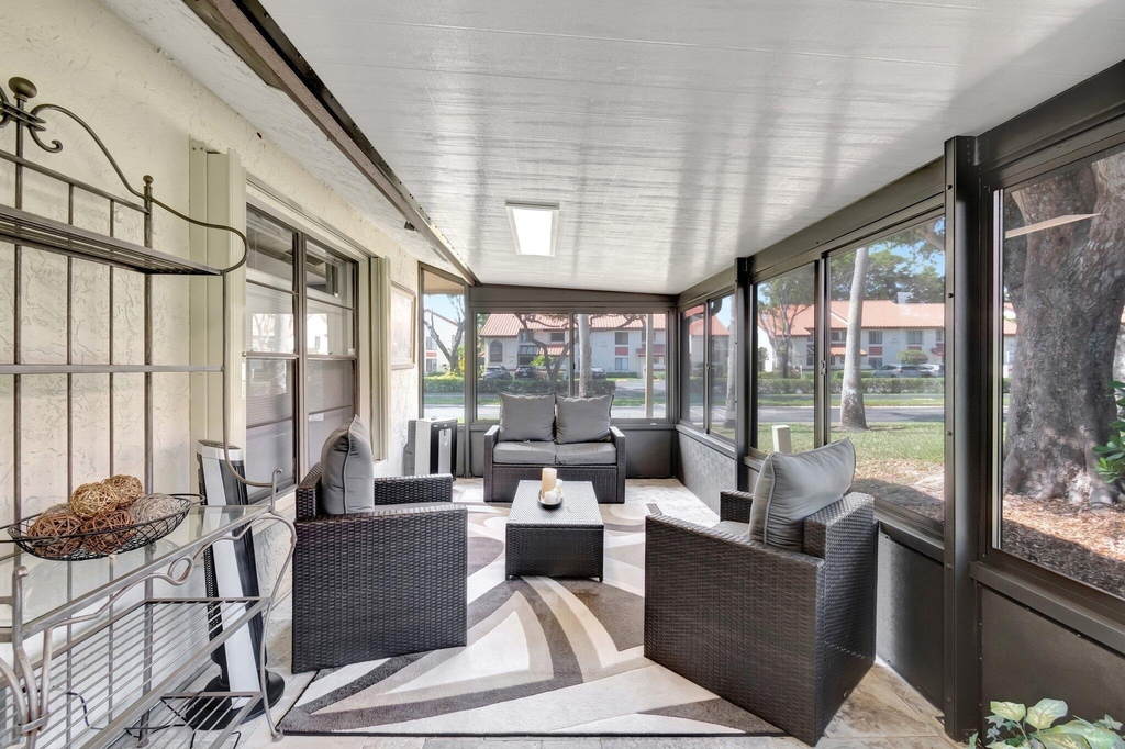 10927 Dolphin Palm Court - Photo 26