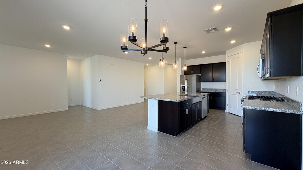 37406 W San Clemente Street - Photo 3