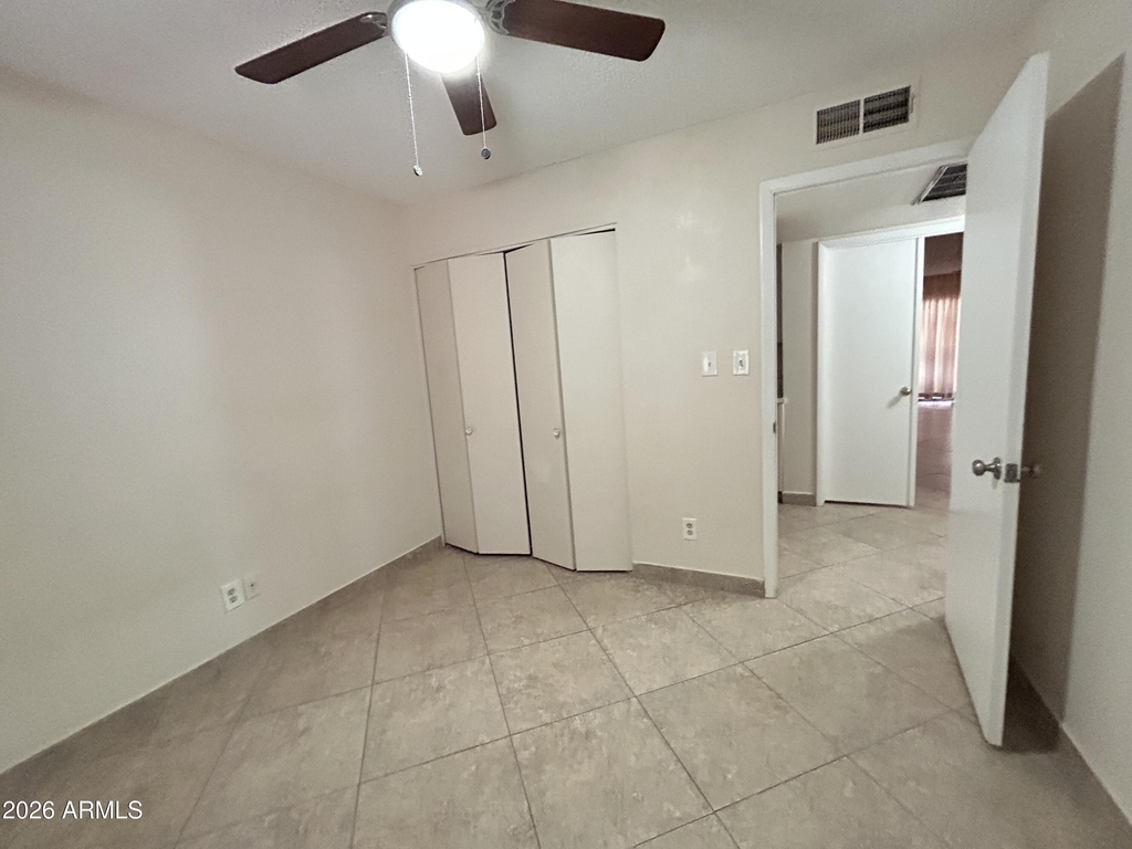 4014 W Christy Drive - Photo 11