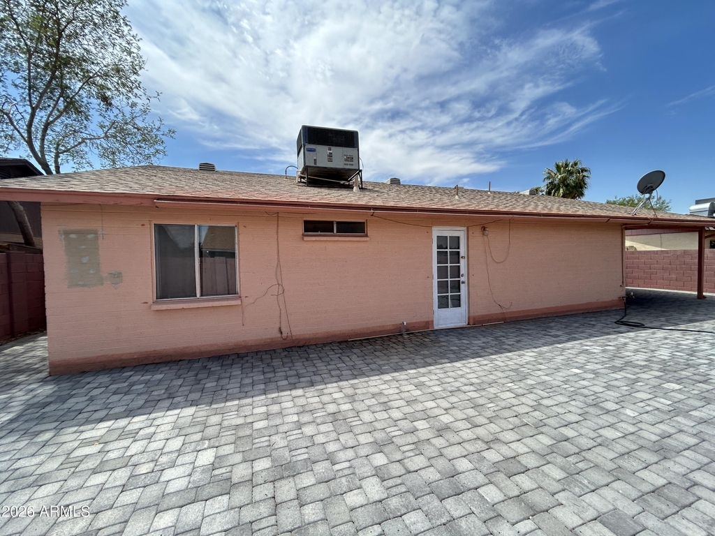 4014 W Christy Drive - Photo 15