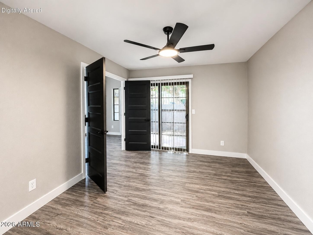 819 N College Avenue - Photo 8