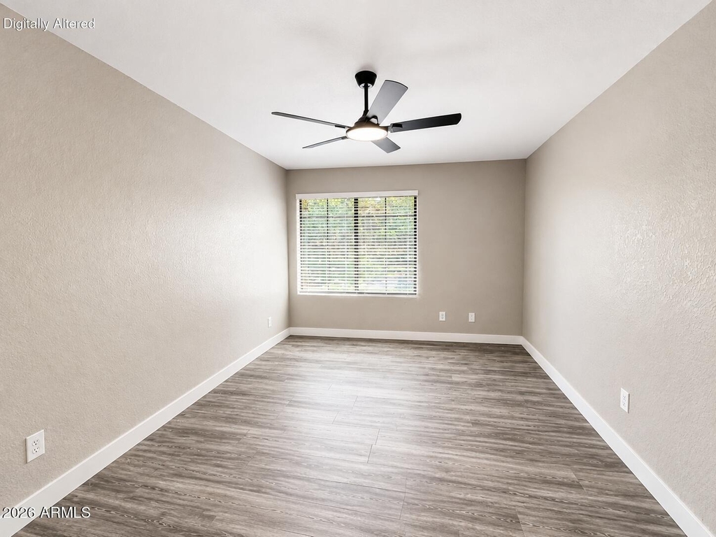 819 N College Avenue - Photo 9