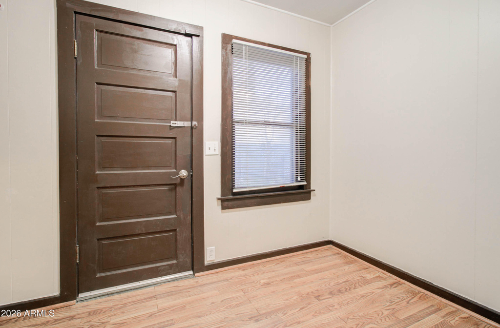 385 S Broad Street - Photo 27