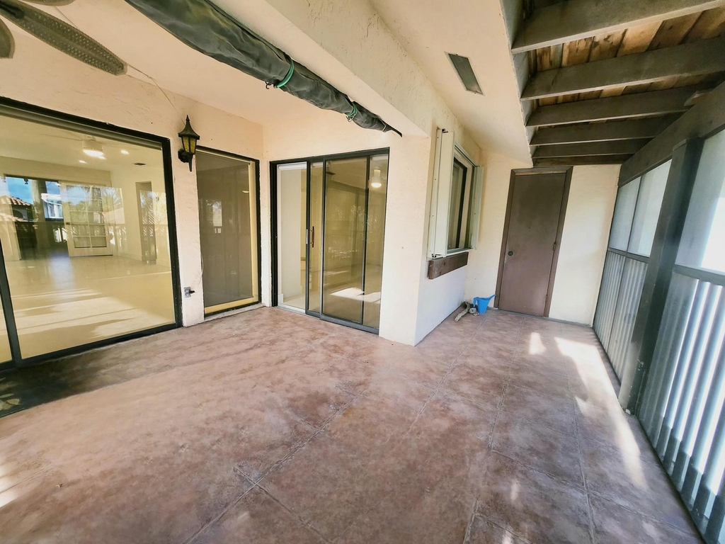 30 Pelican Pointe Drive - Photo 24
