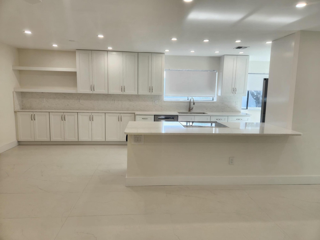 30 Pelican Pointe Drive - Photo 14