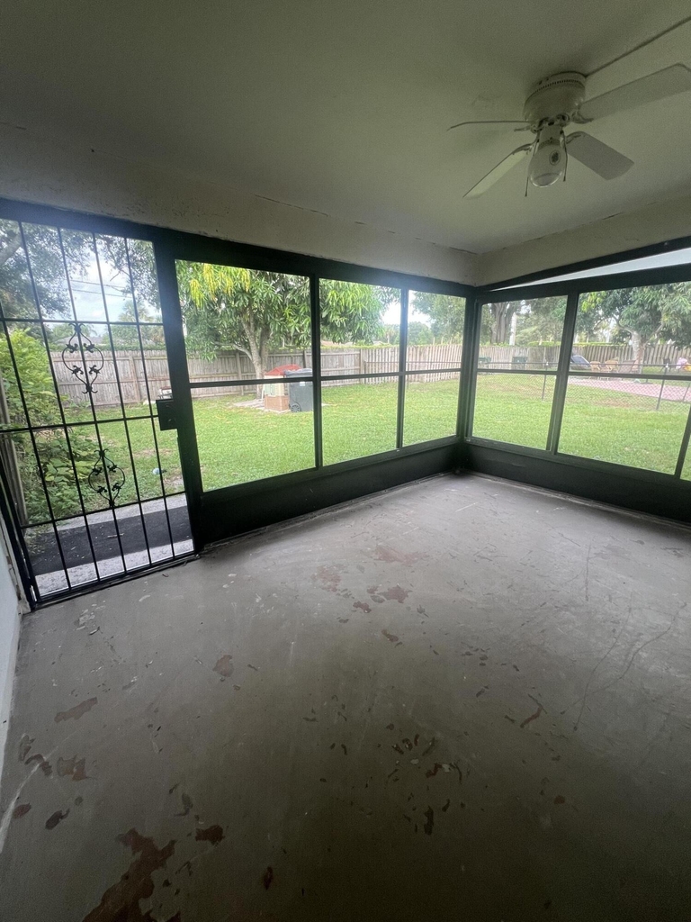 1348 Riverside Circle - Photo 7