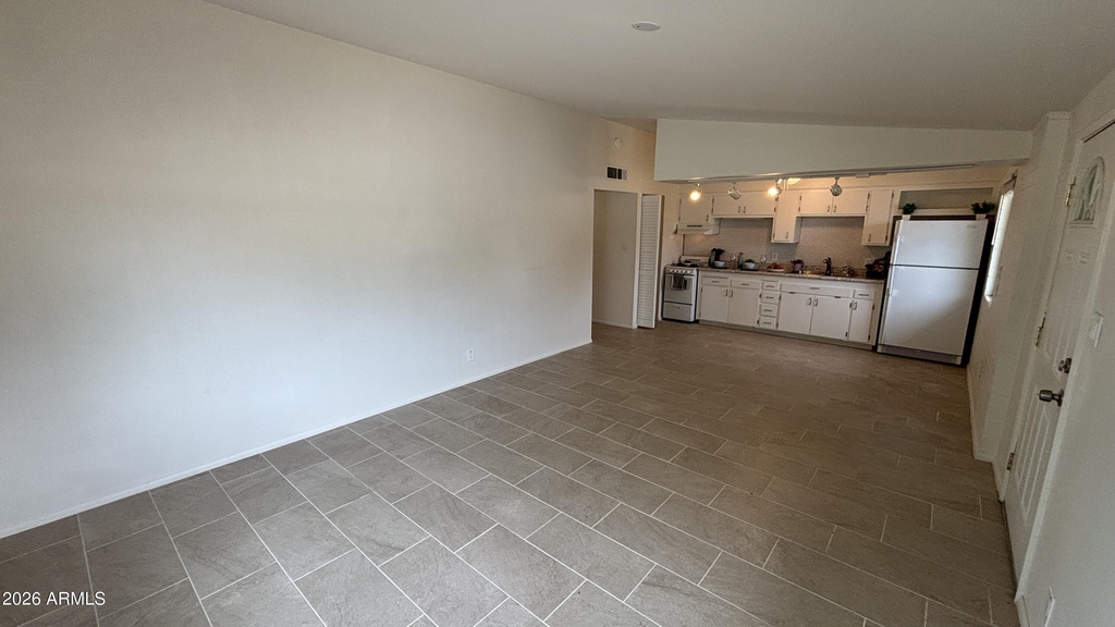 10606 W Oakmont Drive - Photo 3