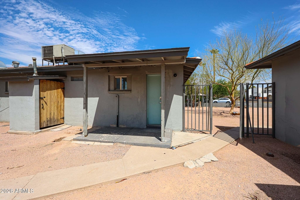 2919 E Oak Place - Photo 23