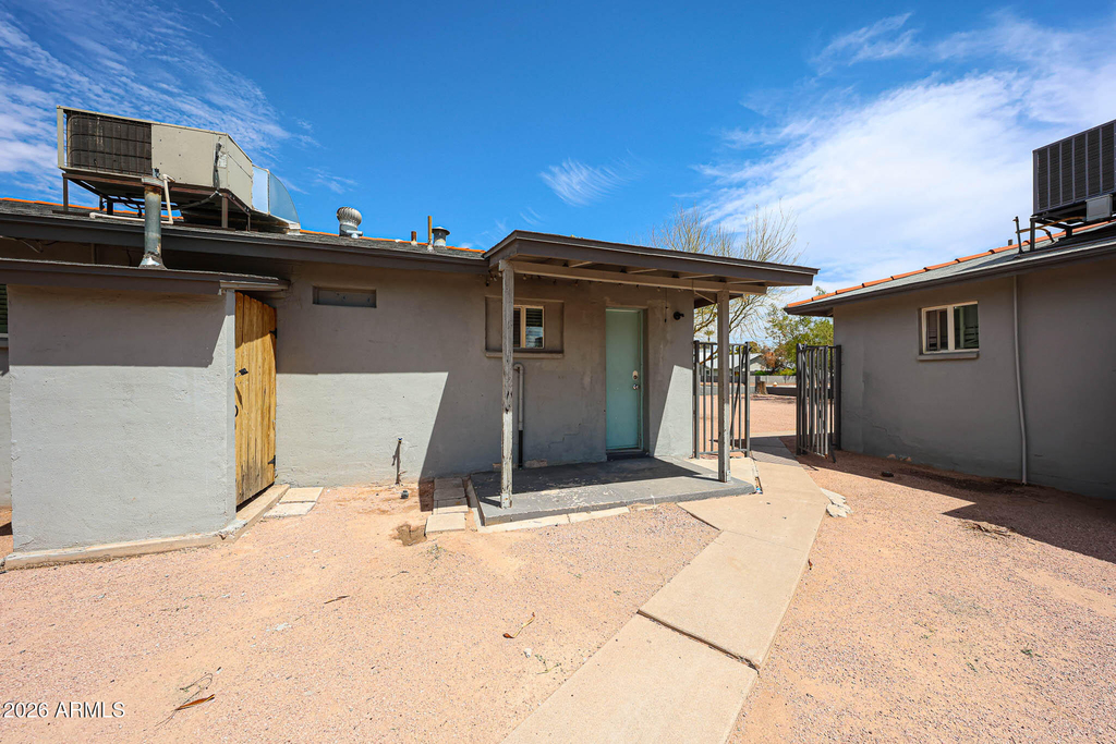 2919 E Oak Place - Photo 25