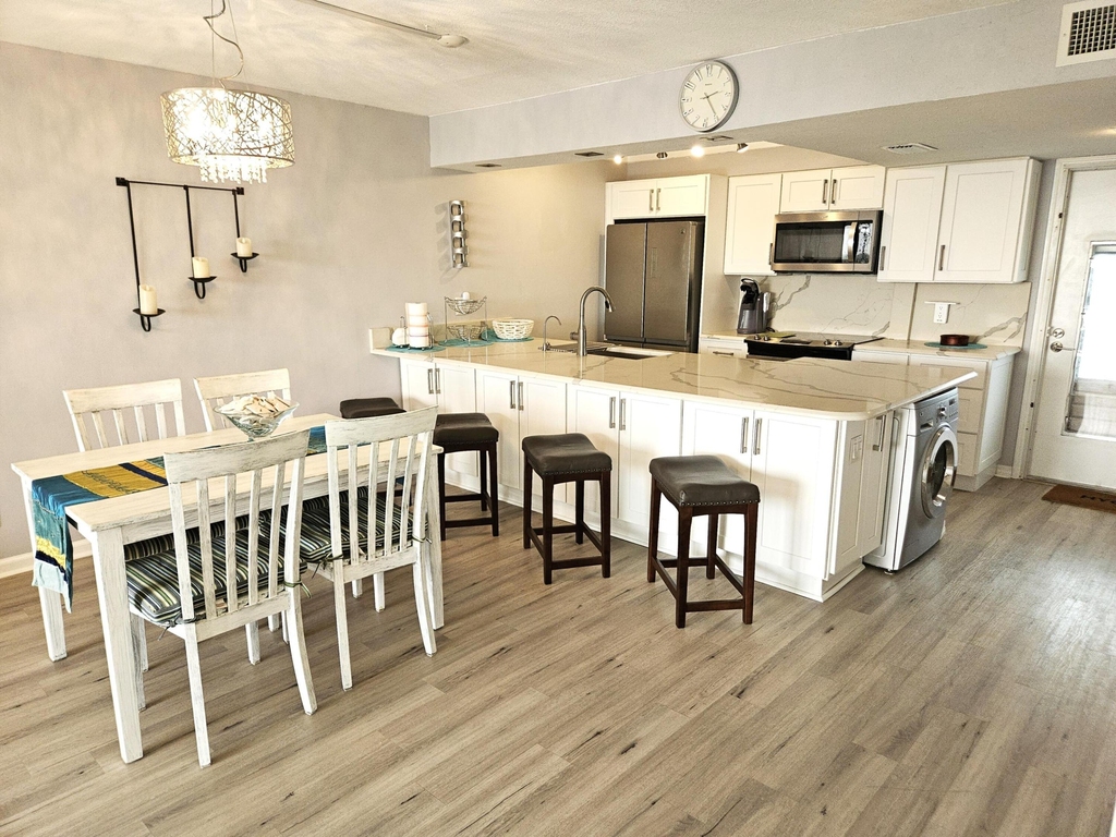 1357 Ne Ocean Boulevard - Photo 4
