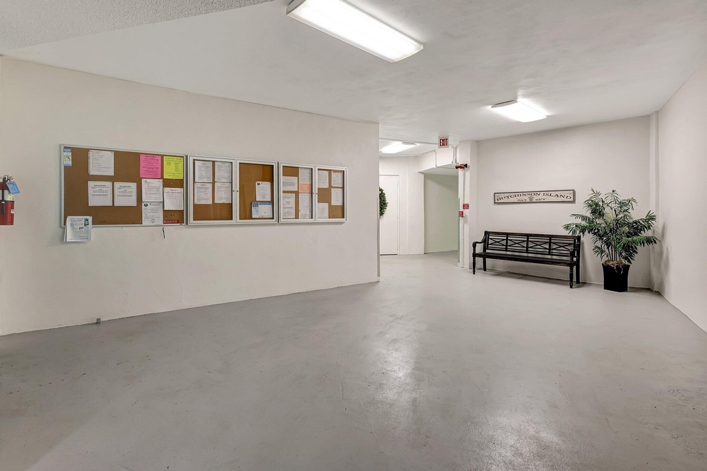 1357 Ne Ocean Boulevard - Photo 43