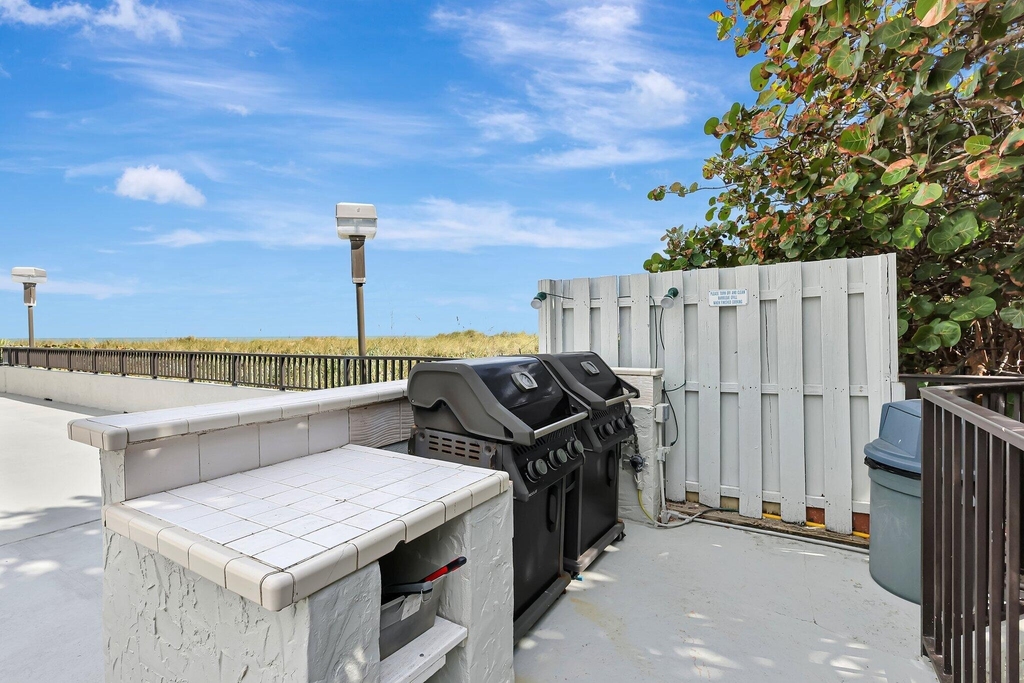 1357 Ne Ocean Boulevard - Photo 51