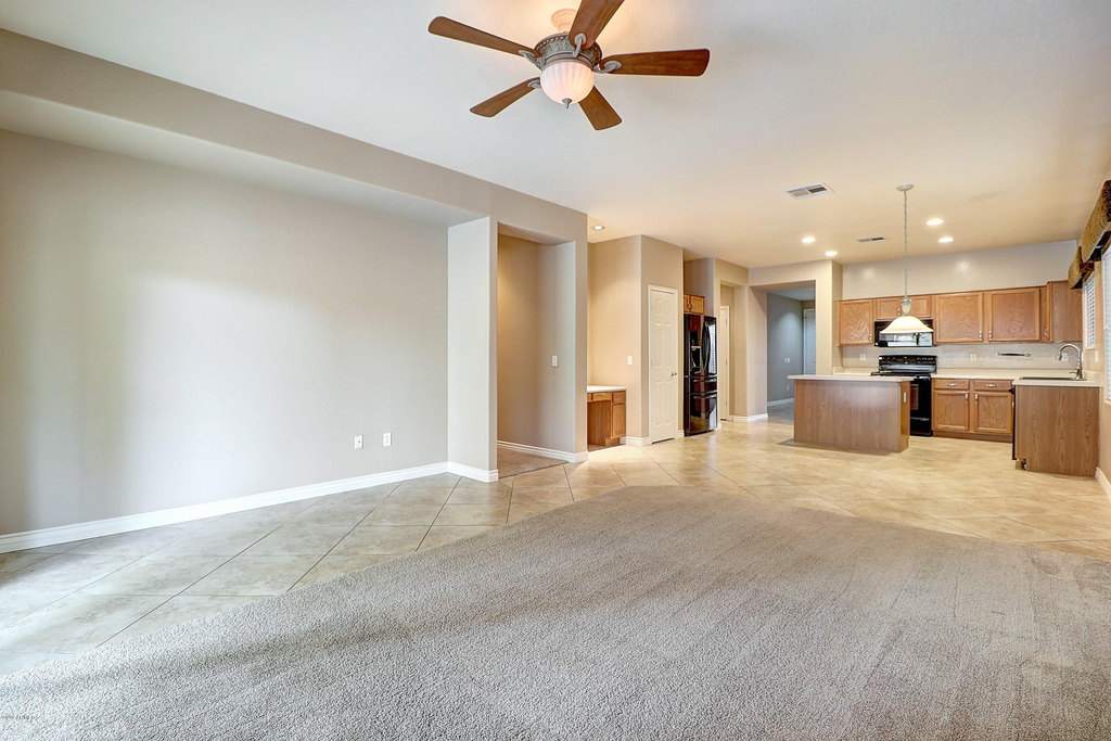 8212 W Joedad Terrace - Photo 6