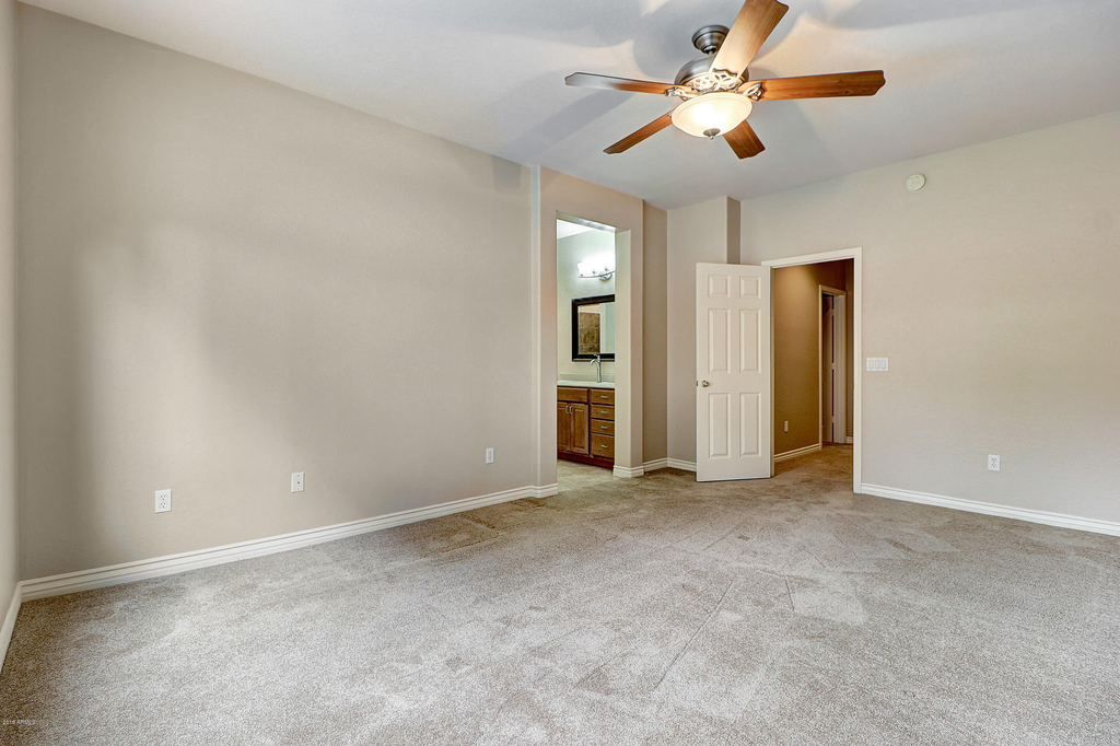 8212 W Joedad Terrace - Photo 16