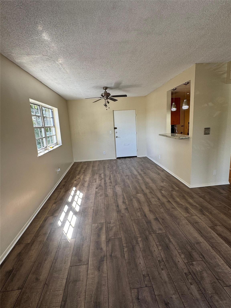 1407 Ne 56th Street - Photo 7
