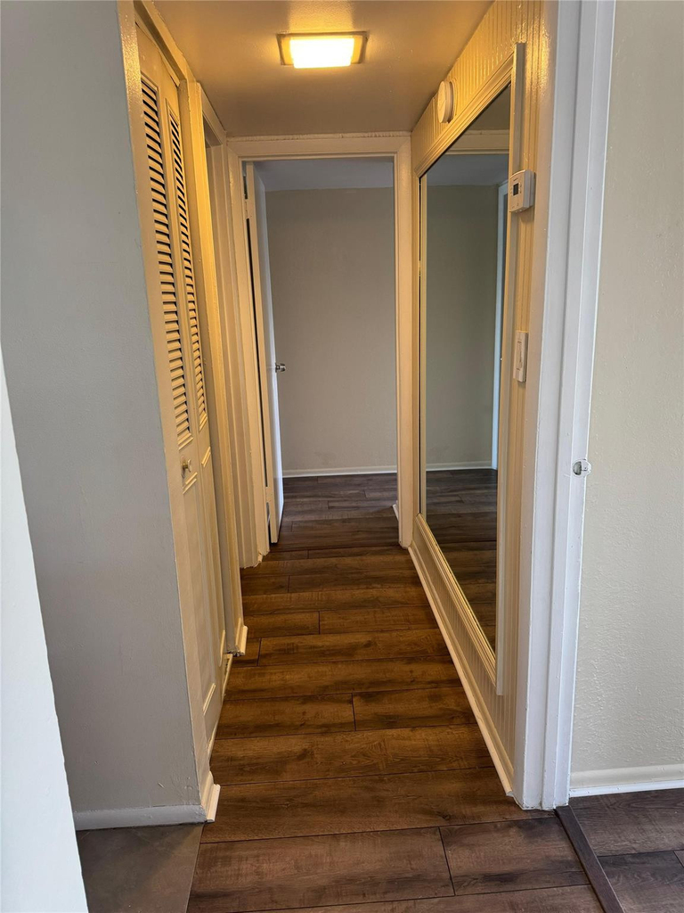 1407 Ne 56th Street - Photo 8