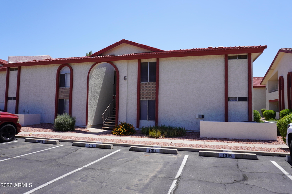 10610 S 48th Street - Photo 0
